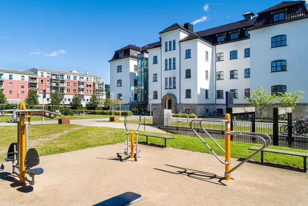 1-Roms Toppleilighet Pa Tangen/Bystranda Apartamento Kristiansand Exterior foto